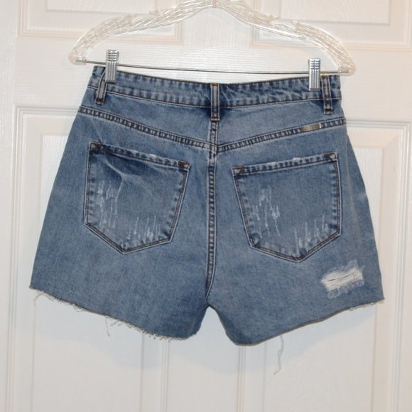 Kancan High Rise Distressed Destroyed jean shorts - Picture 8 of 8